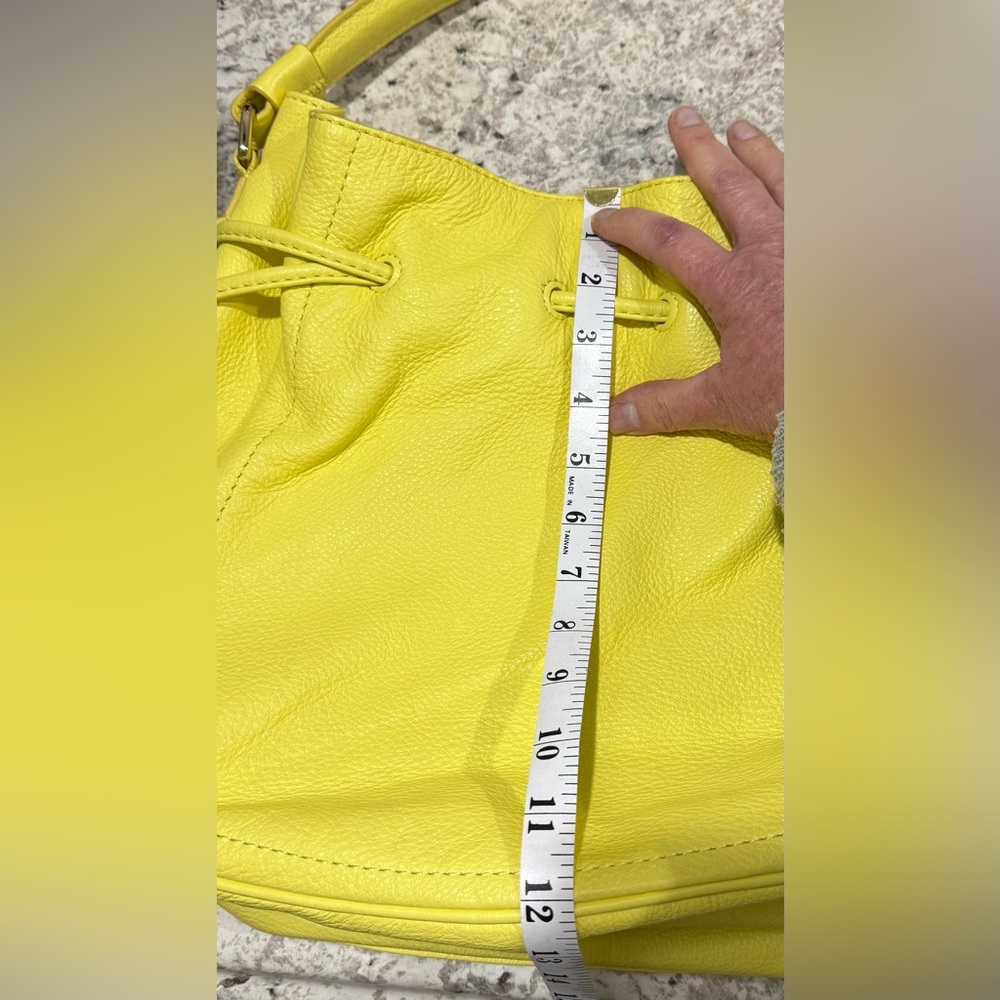 Cole Haan Yellow Leather Hobo Bucket Style Bag Great Condition - Picture 10 of 12